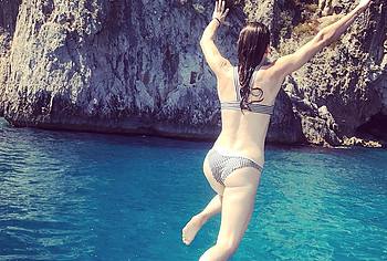 Whitney Cummings nude