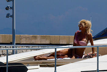 Victoria Silvstedt nude