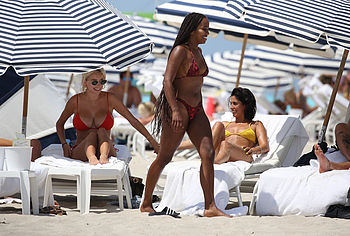 Caroline Vreeland nude