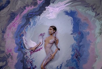 Ariana Grande nude