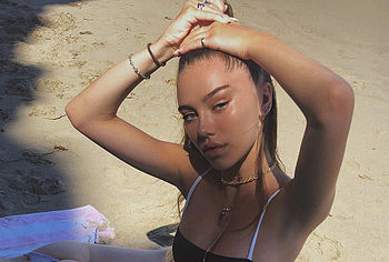 Delilah Belle Hamlin nude