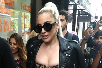 Lady Gaga nude