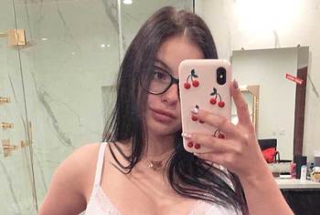 Ariel Winter nude