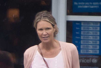 Elle MacPherson nude