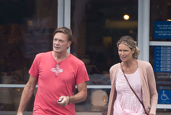 Elle MacPherson nude