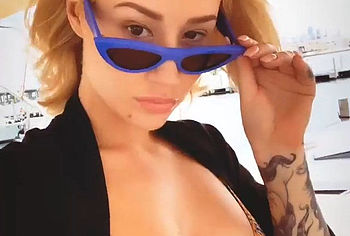 Iggy Azalea nude