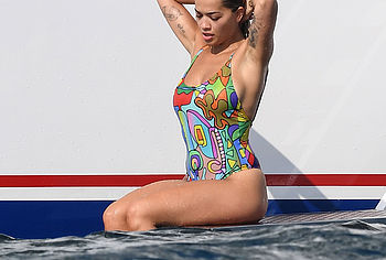 Rita Ora & Cara Delevingne nude