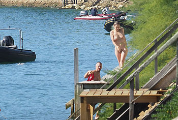 Marion Cotillard nude