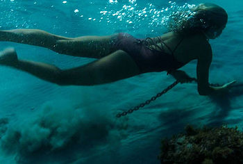 Shailene Woodley Nude