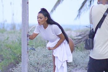 Kim Kardashian nude