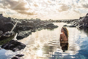 Shantel VanSanten nude