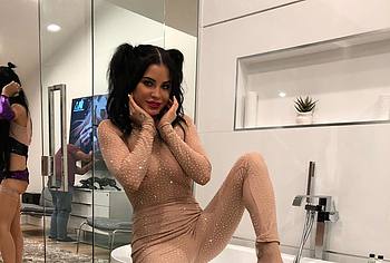 Carla Howe nude