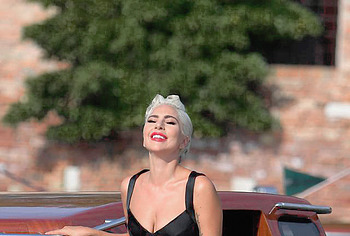 Lady Gaga nude