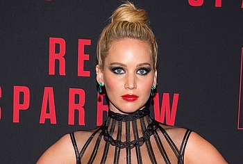 Jennifer Lawrence nude