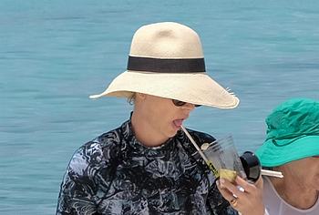 Charlize Theron nude