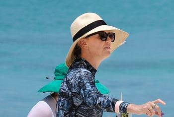 Charlize Theron nude