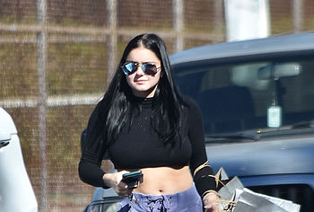 Ariel Winter nude