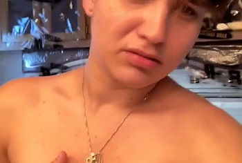 Bex Taylor-Klaus nude
