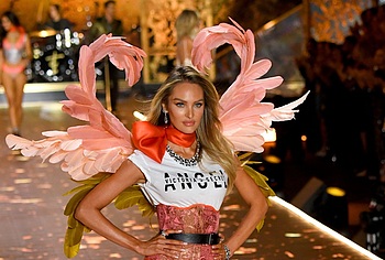 Candice Swanepoel nude