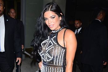 Suelyn Medeiros nude