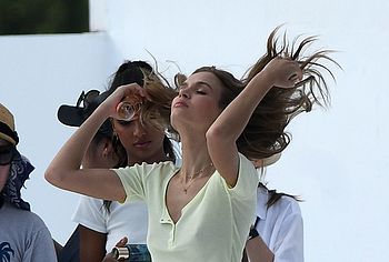 Josephine Skriver & Jasmine Tookes nude