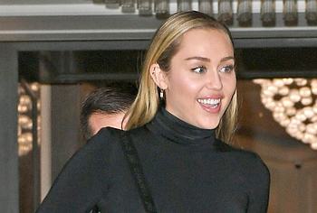 Miley Cyrus nude