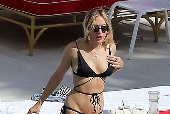 Chloe Sevigny nude
