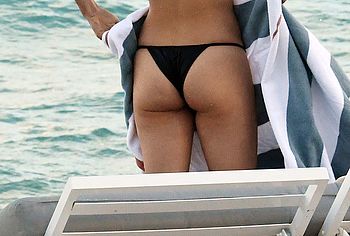 Sailor Brinkley Cook nude