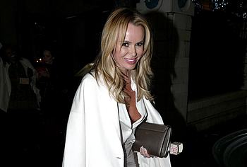 Amanda Holden nude