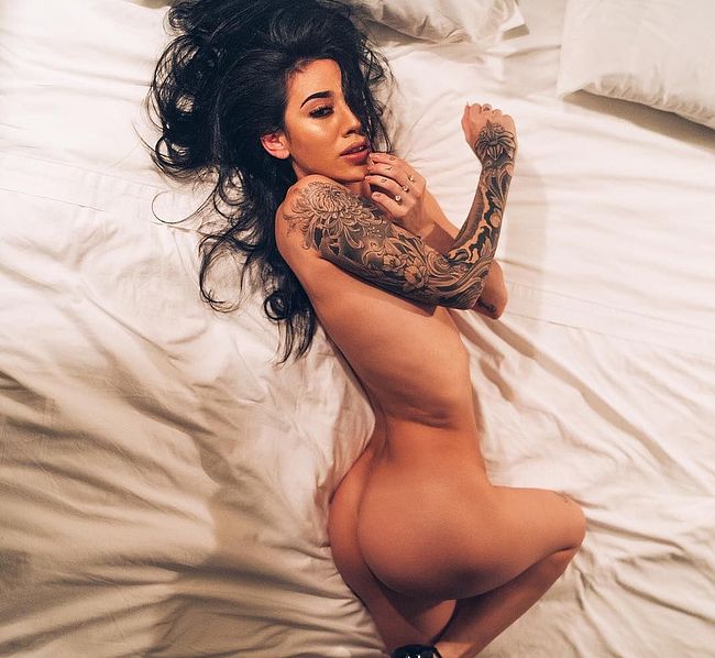 Alexandra Stark Nude