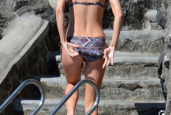 Jennifer Hawkins nude