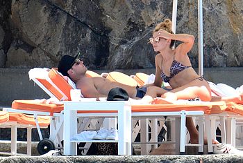 Jennifer Hawkins nude