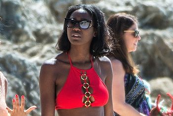 Mouna Traore nude