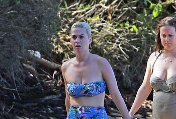 Katy Perry nude