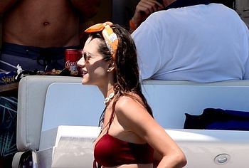 Alessandra Ambrosio nude