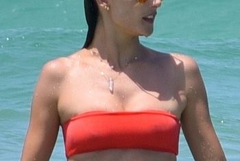 Alessandra Ambrosio nude