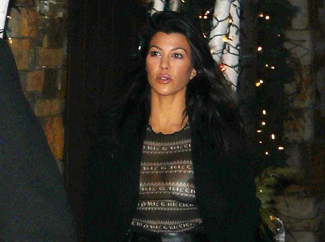 Kourtney Kardashian nude