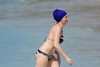 Meredith Ostrom nude