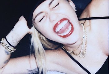 Miley Cyrus nude