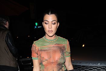 Kourtney Kardashian nude