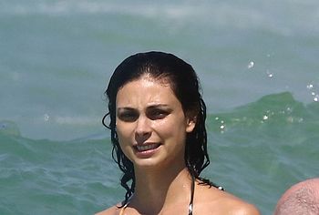 Morena Baccarin nude
