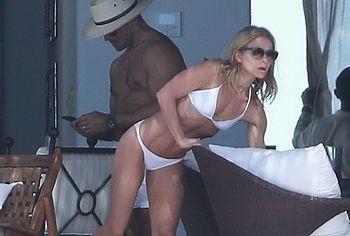 Kelly Ripa nude