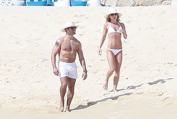 Kelly Ripa nude