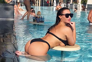 Lauren Goodger nude