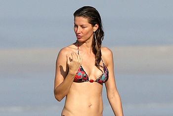 Gisele Bundchen nude