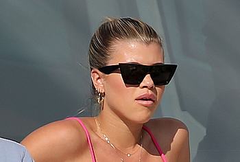Sofia Richie nude