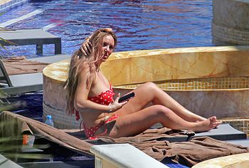 Charlotte Crosby Nude