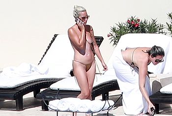 Lady Gaga nude
