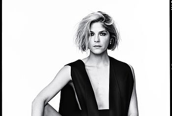 Selma Blair nude