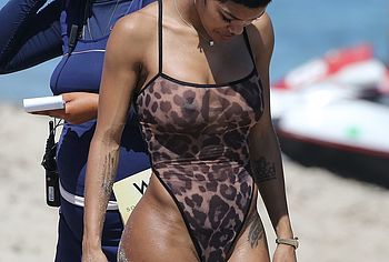 Teyana Taylor nude